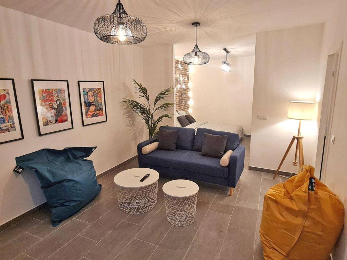 Gregbnb - Centre Ancien - T2 Style Loft Toulon Exterior photo